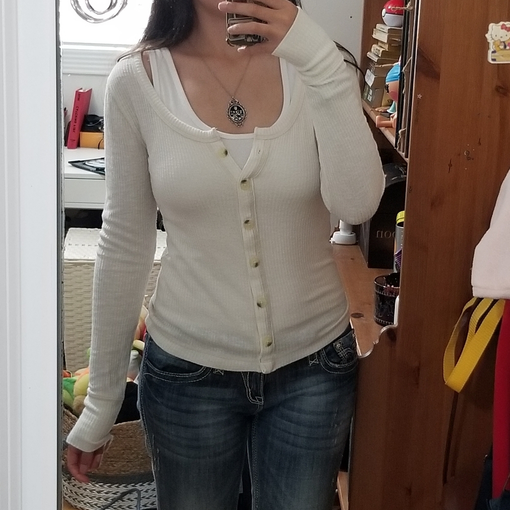 Abercrombie & Fitch White Button Down Longsleeve
